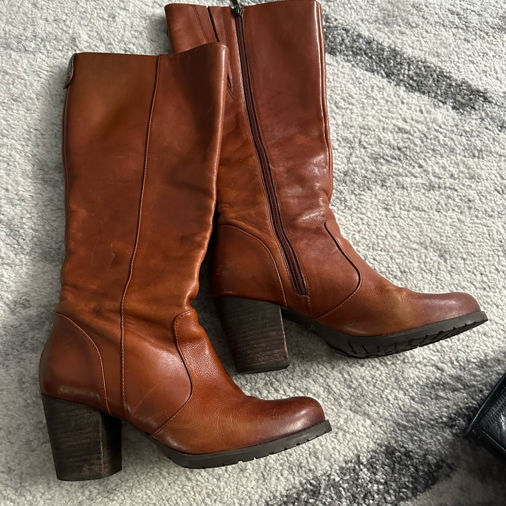 Clarks Tan Leather Heeled Boots